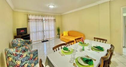 3-Bedroom Apartment in Praia do Morro - 2 Parking Spaces and BBQ