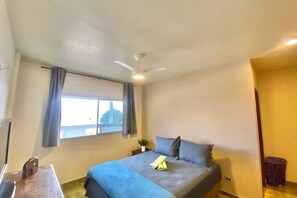 4 bedrooms, WiFi - Beachfront Apartment with Spectacular Views (Guarapari)