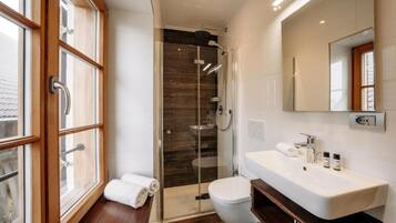 Single Room, Mountain View | Bathroom