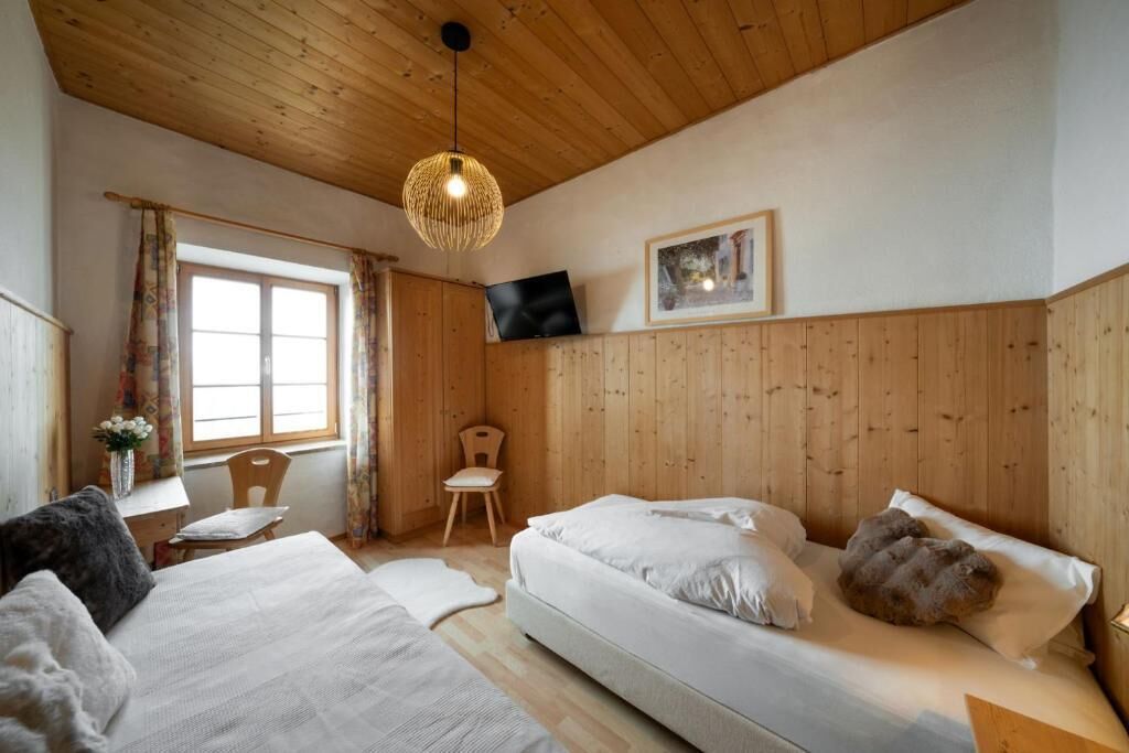 Single Room, Mountain View | Free WiFi