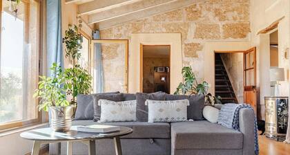 Private Room in Peaceful Countryside Finca near Es Trenc Beach