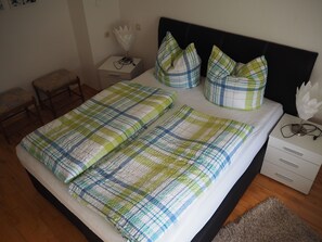 1 Schlafzimmer, WLAN, Bettwäsche