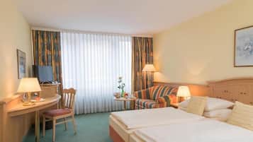 Classic-Doppelzimmer, Gartenblick | Zimmersafe, schallisolierte Zimmer, kostenloses WLAN