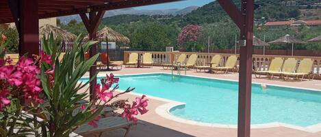 Seasonal outdoor pool