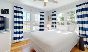 2 bedrooms - Summer Lake 23 (Miramar Beach)