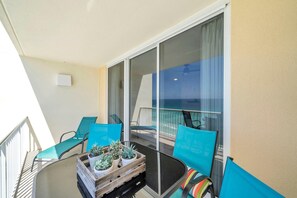 Condo, 1 cama King size y sofá cama (Majestic Beach Towers 1-1209) | Áreas de la propiedad
