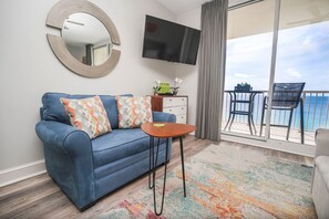 Apartment, 1 King-Bett und Schlafsofa (Majestic Beach Towers 1-1209) | Wohnbereich