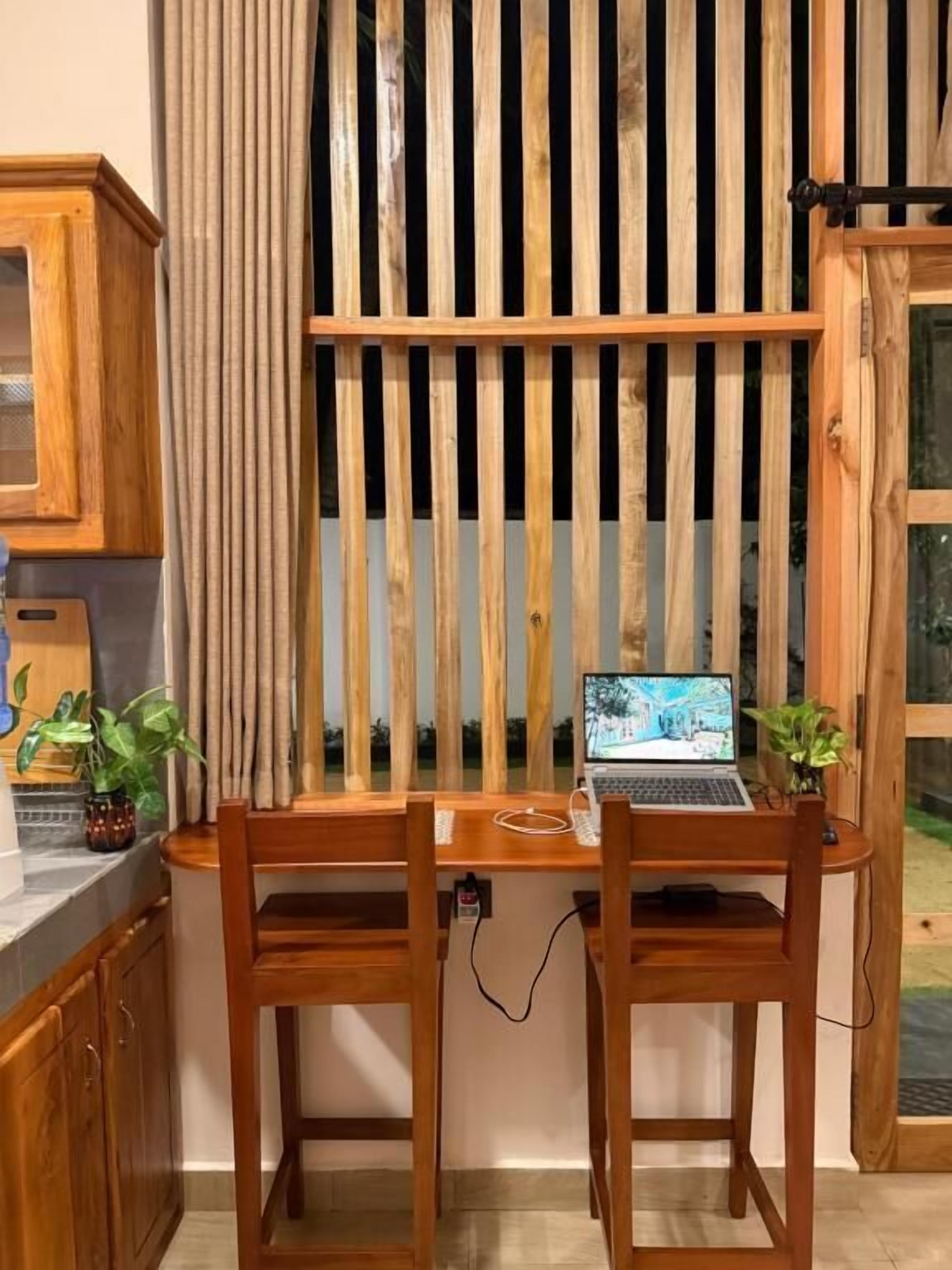 Familienvilla, 2 Schlafzimmer, Gartenblick | Innenbereich