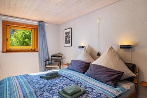 1 soverom, strykejern/-brett, wi-fi og sengetøy