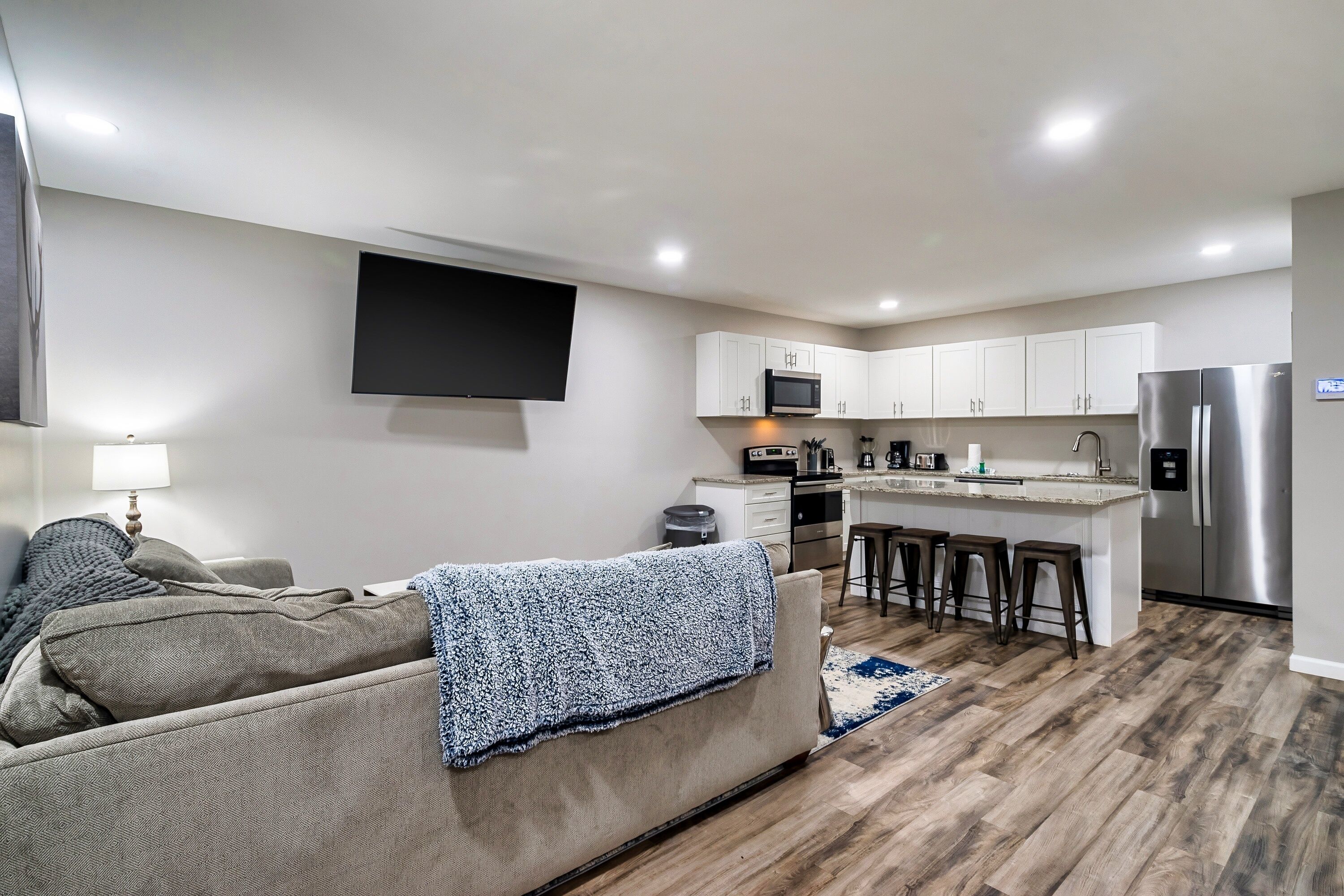 Studio (2 Bedrooms) | Bagian depan properti