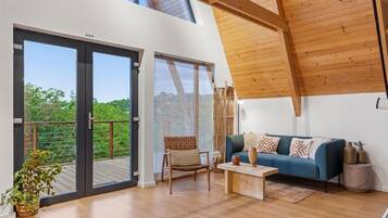 Chalé, 3 quartos, ar-condicionado, vista para o vale | Área de estar