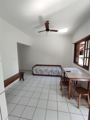 Departamento, balcón, vista al jardín | Wifi gratis 