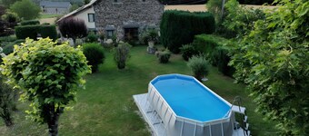 Gîte la Servolle – House with Pool, Near Shops and Attractions