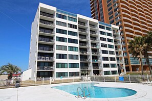 Pool - Breakers C52 - Direct Gulf Front (Orange Beach)