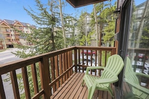 Property grounds - Four O'Clock Lodge Condo- close to lifts and town! (Breckenridge)