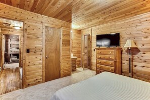 4 bedrooms, iron/ironing board, WiFi, bed sheets - Beautiful Mountain Magic Retreat (Breckenridge)