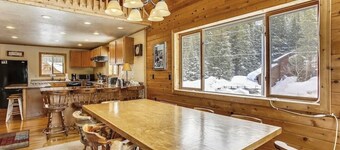 Beautiful Mountain Magic Retreat