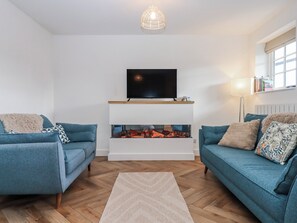 Living area - Shamrock (Exeter)