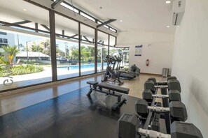Fitness facility - Sun, Style & Location | Viva Jacó Condo (Jacó)