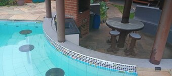 HOSPEDAGEM REAL BEACH HOUSE