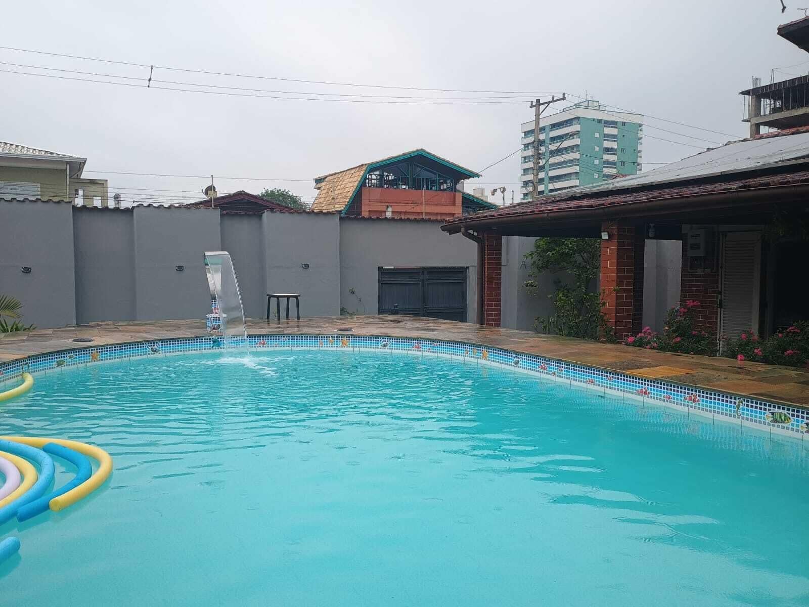 Piscina externa