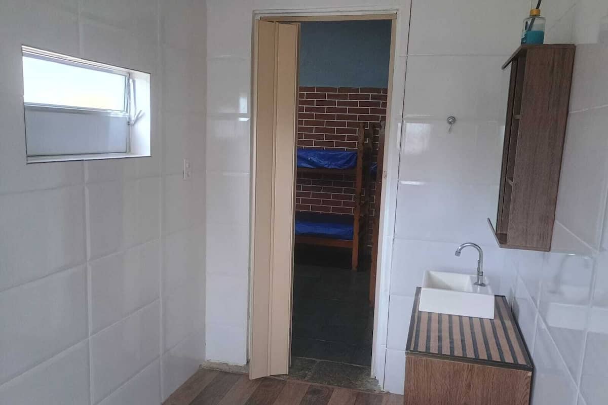 Family Suite, Garden View | Bathroom | Shower, toilet paper