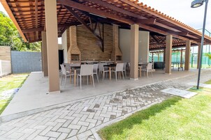 Apartamento | Opções para refeição ao ar livre