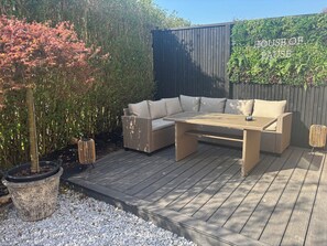 Cottage | Outdoor dining - 7 The Row (Grantham)