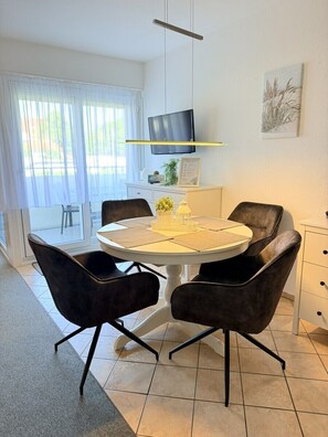 Dining - House Poseidon, Apartment POS03 (Cuxhaven)