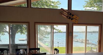 Diamond Lake Island escape