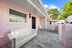 View from room - The Pink Flamingo Boutique Motel (Port St. Joe)