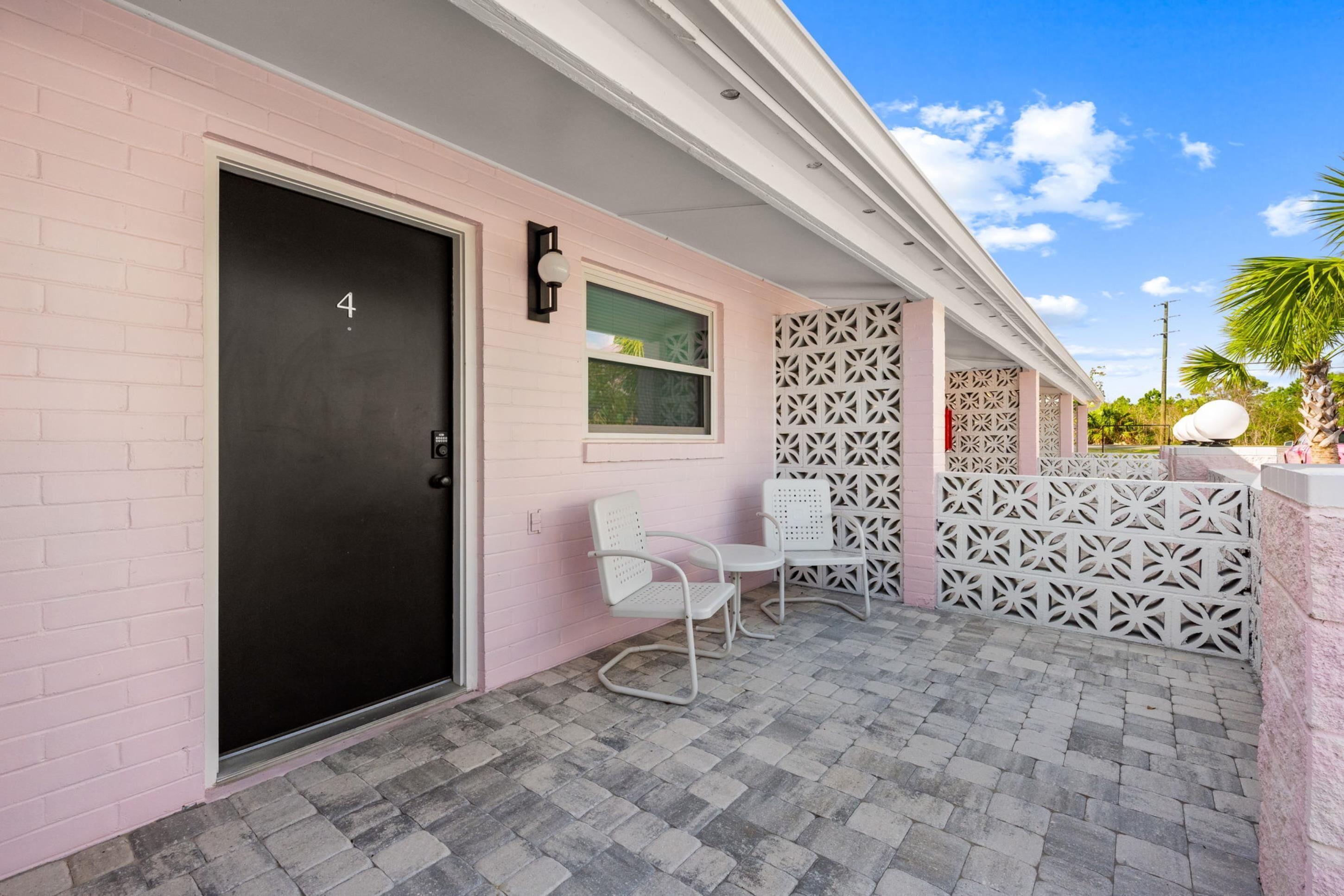 Estudio, vistas al complejo turístico | Vistas desde la habitación