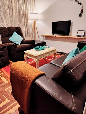 Free WiFi, bed sheets - KANTIQ House (Cusco)