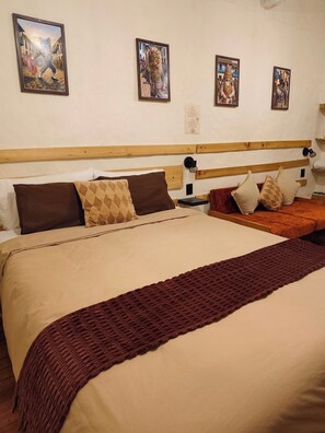 WiFi (free), bed sheets - KANTIQ House (Cusco)