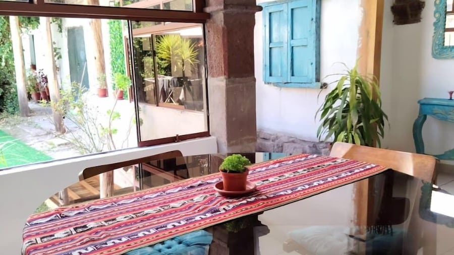 KANTIQ House