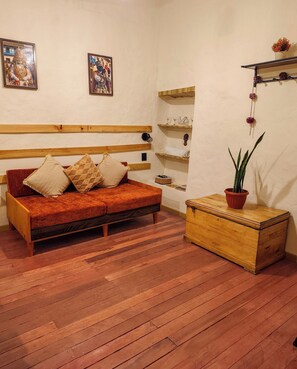 WiFi (free), bed sheets - KANTIQ House (Cusco)