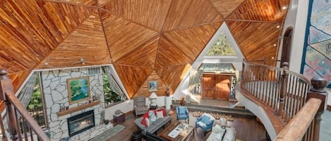 Basic House, Patio, Mountain View | Living area