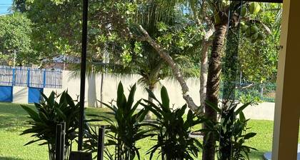 Spacious house with garden and 3 suites in Novo AirĂŁo.