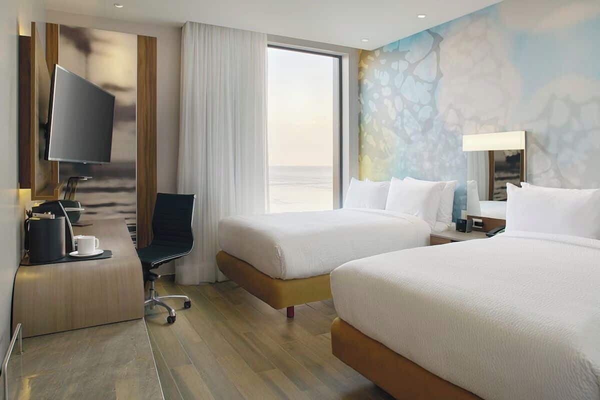 Standard-huone, 2 parisänkyä