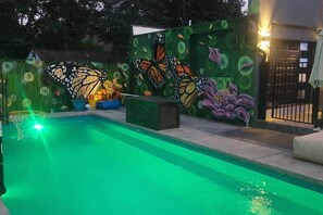 Beheizter Pool