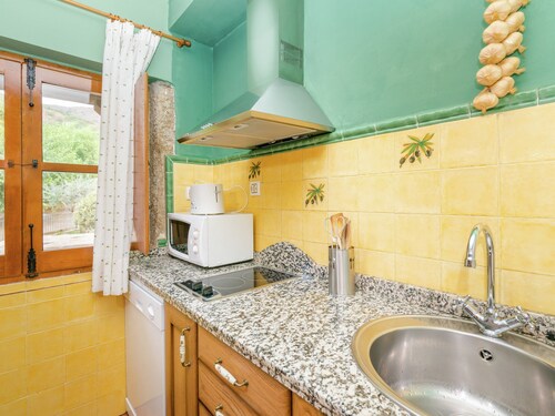 Rural Holiday Home Next to Lake in the Village Casas del Monte in Extremadura