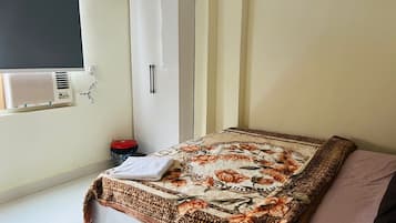 Deluxe tweepersoonskamer, uitzicht op de stad | Gratis wifi