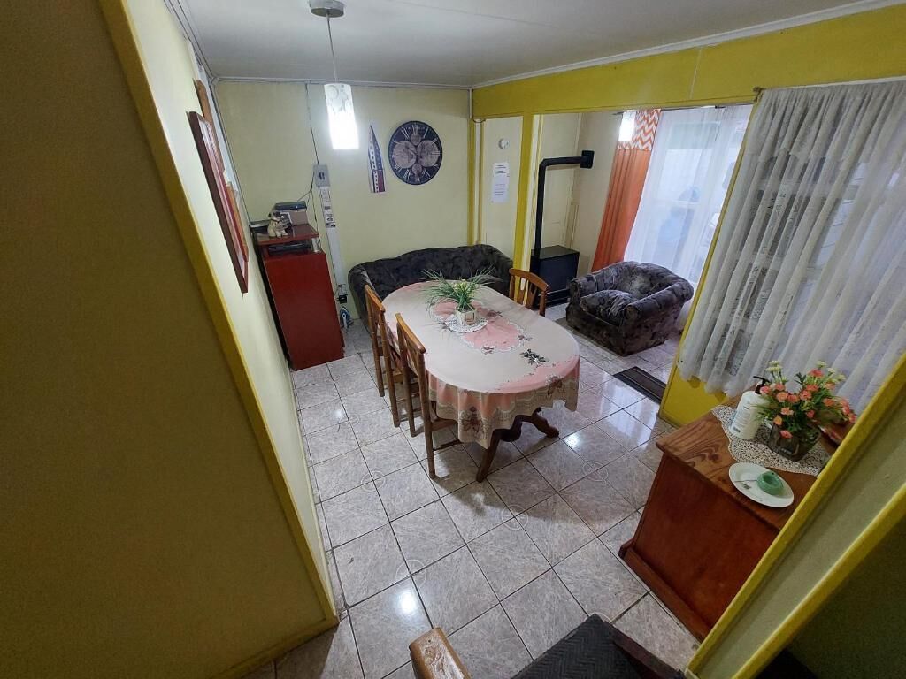 Phòng đơn cơ bản, sân hiên, quang cảnh thành phố | Nội thất