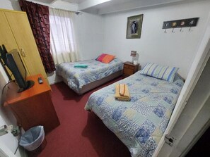 โต๊ะทำงาน, Wi-Fi ฟรี