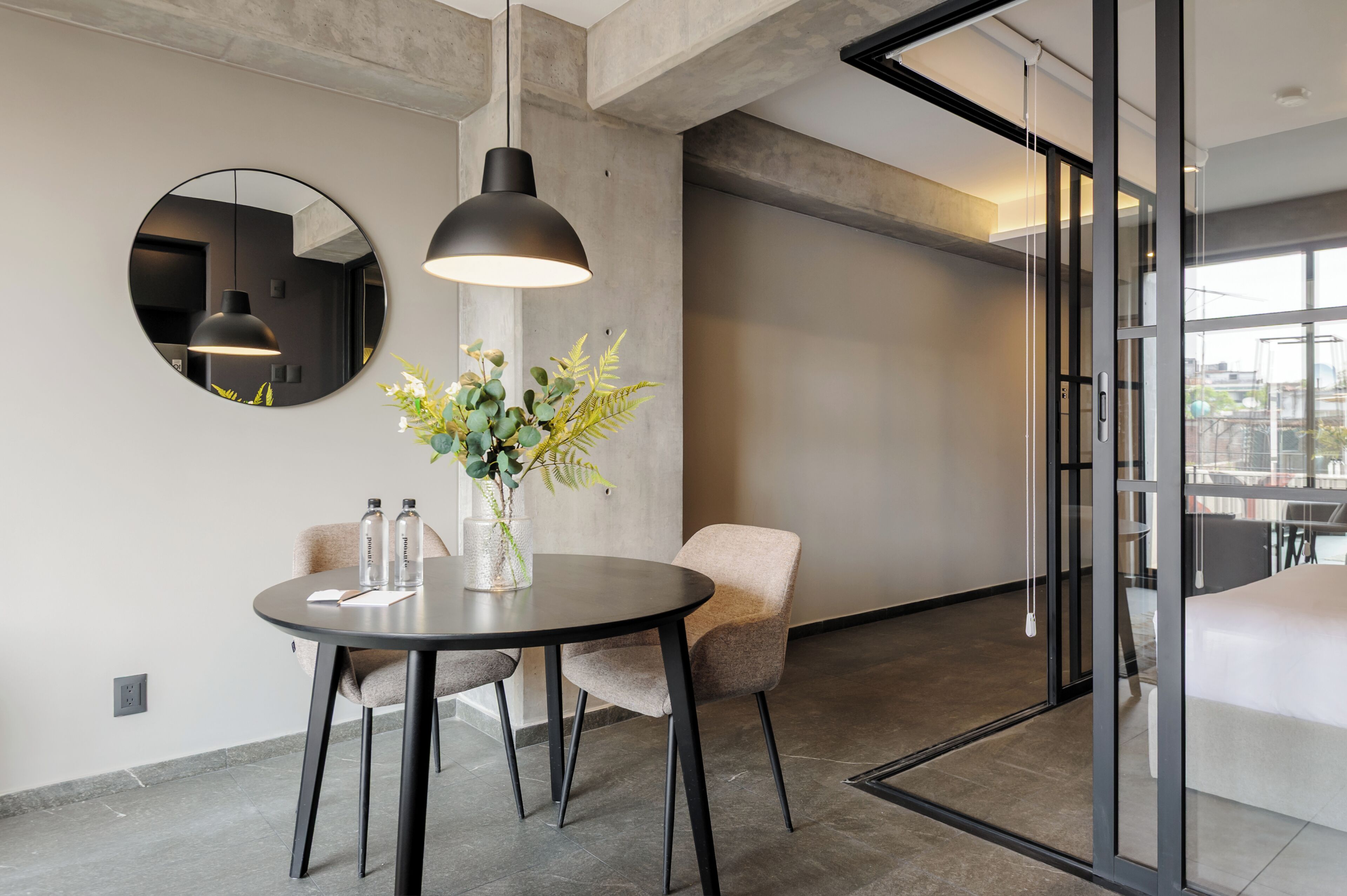 Leilighet, 1 soverom | Spisestue