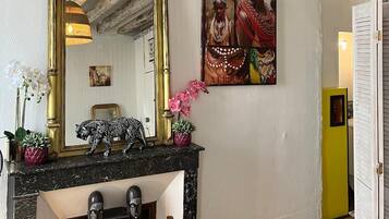 Familiekamer, privébadkamer, uitzicht op de stad