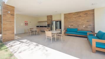 Apartamento básico | Opções para refeição ao ar livre