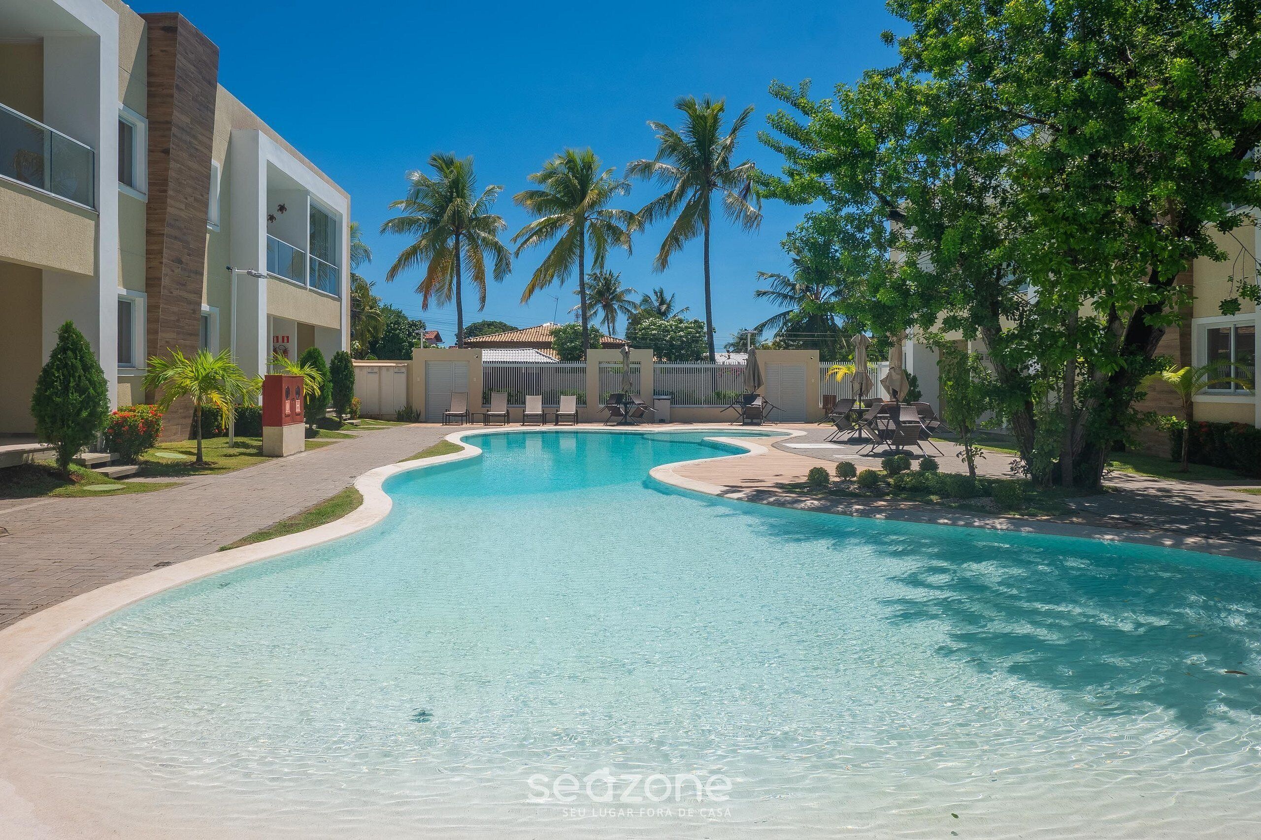 Eenvoudig appartement | Zwembad