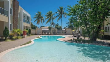 Apartamento básico | Piscina