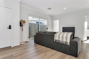 Interior - The Beach Break Laid back Comfort by Aldinga Beach (Aldinga Beach)